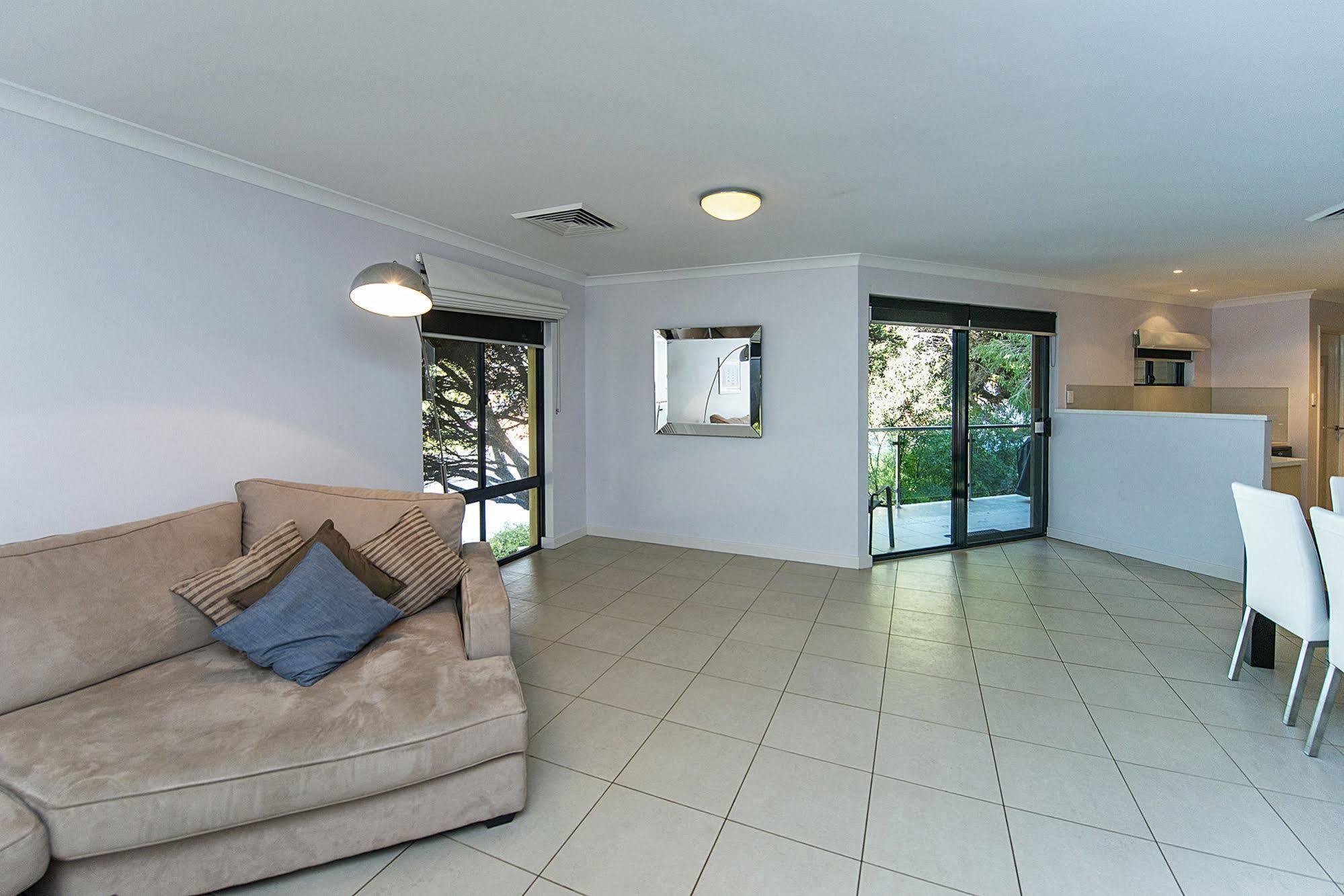 Yallingup Beach Resort Εξωτερικό φωτογραφία